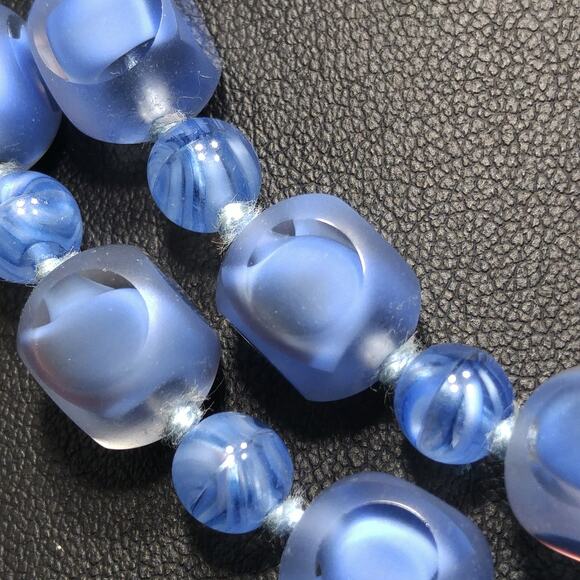 Vintage 1950s Blue Glass Beaded Necklace Double Strand Square Round Beads 18" - Picture 8 of 10